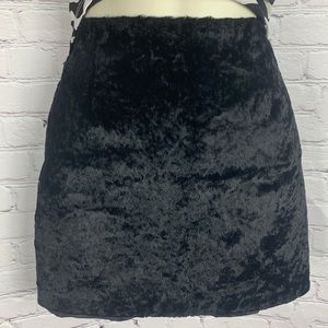 LUXE Guess Vintage furry black skirt WORN ONCE